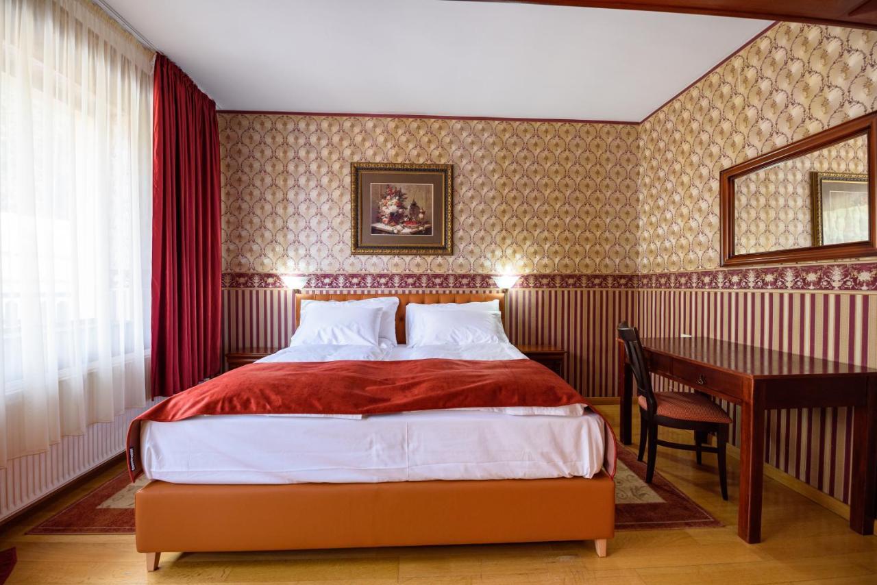 Boutique Hotel Casa Emil Poiana Brasov Buitenkant foto