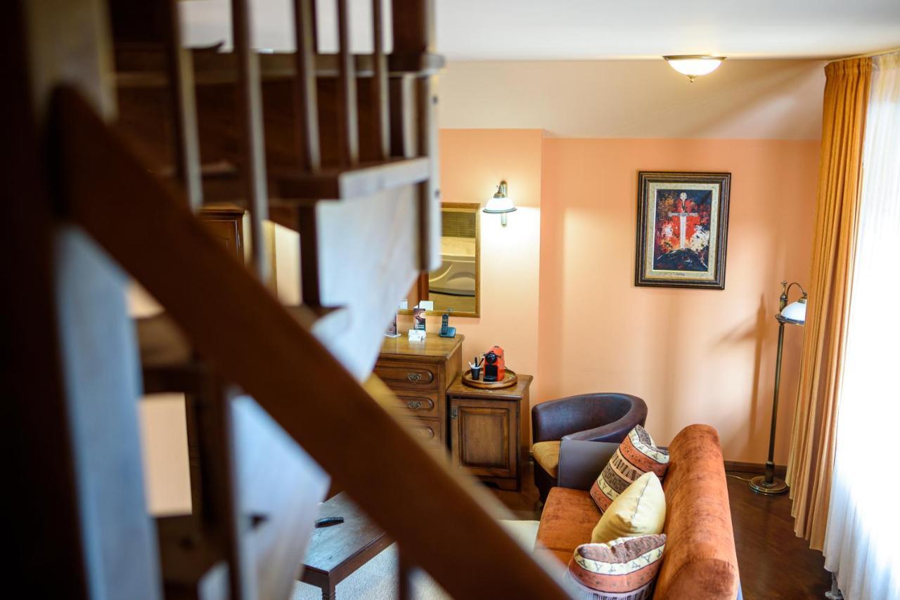 Boutique Hotel Casa Emil Poiana Brasov Buitenkant foto