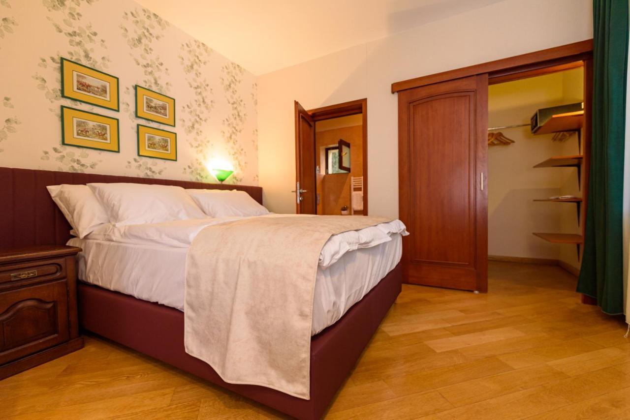 Boutique Hotel Casa Emil Poiana Brasov Buitenkant foto