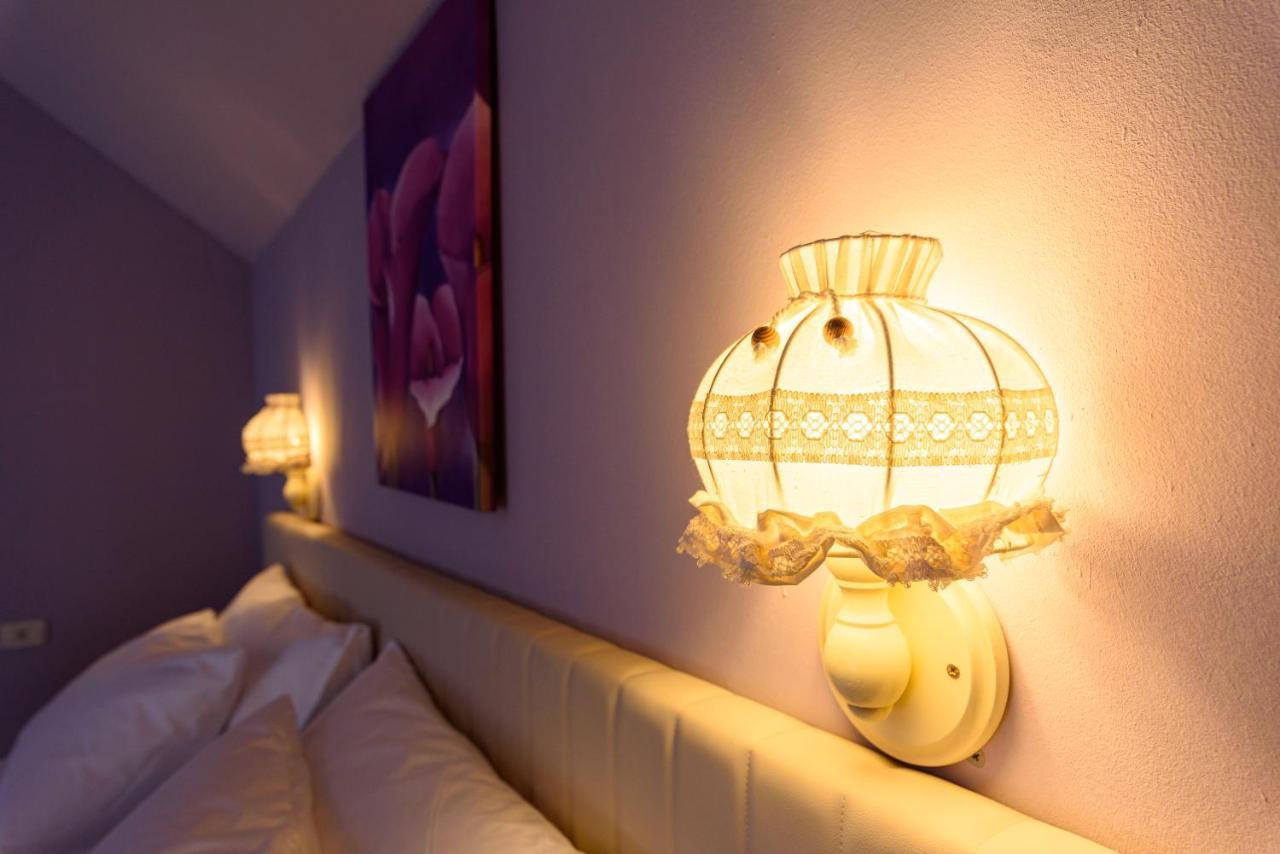 Boutique Hotel Casa Emil Poiana Brasov Buitenkant foto